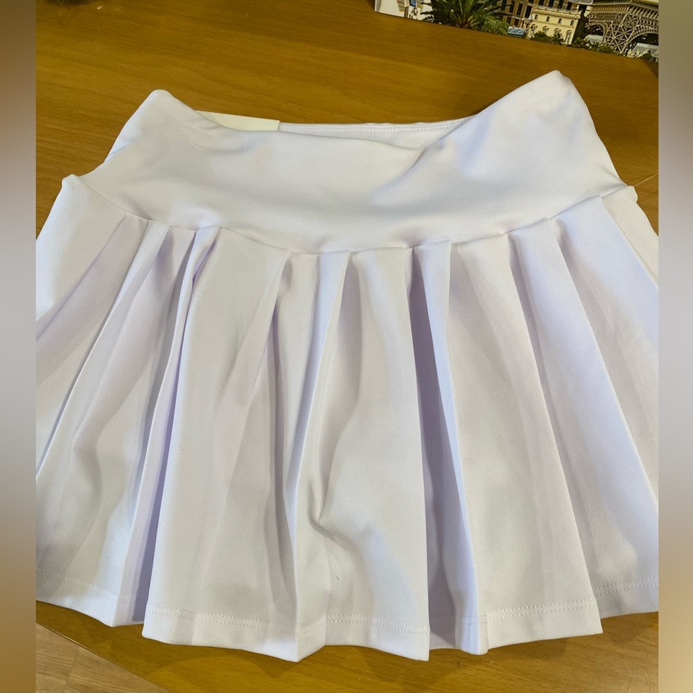 NWT! athletic tennis skirt w-shorts. Pleated Pickleball skirt Size XS